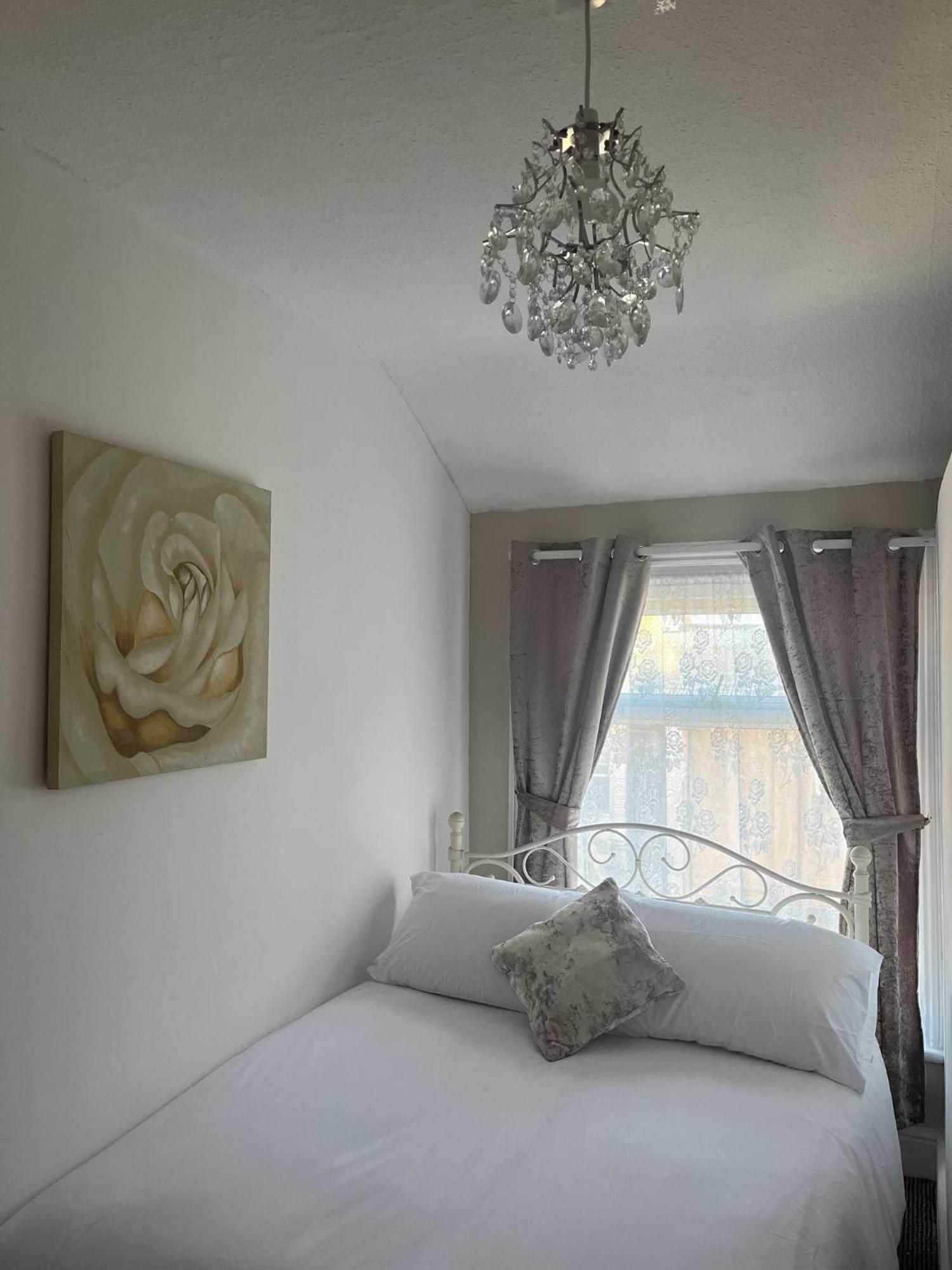 Stay At 25 Blackpool Eksteriør bilde